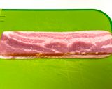 A picture of step 2 of Bacon & Onion Roll.