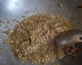 A picture of step 5 of Soyachunks masala.