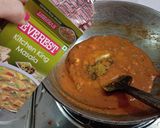 A picture of step 6 of Paneer lababdar.