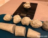 A picture of step 4 of Red Bean Mugwort Rice Cakes.