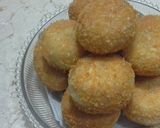 Foto langkah ke 5 dari resep Roti goreng isi tumis ayam.