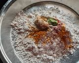 A picture of step 3 of Palak paratha (spinach paratha).