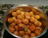 Foto del paso 3 de la receta: Albóndigas de pechuga de pollo y jamón serrano
