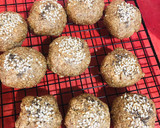Foto del paso 3 de la receta: Keto - Pancitos de harina de semillas sin huevo