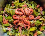 চিংড়ি পেঁয়াজকলি ভাজা (chingri peyajkoli bhaja recipe in Bengali) রেসিপির ধাপ 3 ছবি