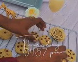 A picture of step 28 of Chocolate chips cookies.