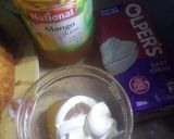 A picture of step 12 of Jam nd cream tea cake.