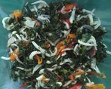 Foto langkah ke 6 dari resep Oseng-oseng daun pepaya Jepang.