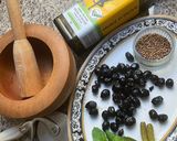 Une image de l'étape 1 de 🪹🍃Tapenade olive 🫒 noire herbes 🌿 de Provence🌶️🪻piment oiseau🌶️.