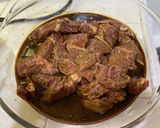 A picture of step 1 of Instant Pot Filipino Beef Steak (Bistek).