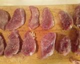 Fokhagymás szűzérme serpenyőben sütve recept fázis 1 fotója