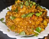 A picture of step 8 of 🍆🥔🌶️ Chatpata Aloo Baingan Bharta.