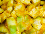Labu Air Kuah Kuning dengan Lontong