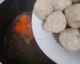 Foto langkah ke 2 dari resep Sop Wortel Bakso Tempe MPASI 12m+.