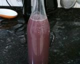 Foto del paso 5 de la receta Agua de coco con infusión de frutos rojos