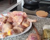 Foto del paso 2 de la receta: Pollo Rustido con Ciruelas y Orejones