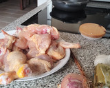 Foto del paso 2 de la receta: Pollo Rustido con Ciruelas y Orejones
