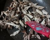 Foto langkah ke 1 dari resep Nasi Gurih Tongkol.