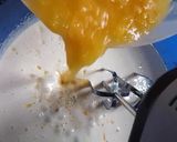 Foto del paso 2 de la receta: Bizcochuelo de naranjas 🍊 (con solo 3 huevos🥚en la preparación)