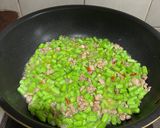 四季豆炒肉末的食譜步驟3照片