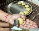 A picture of step 6 of Rice flour cookies.