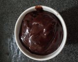 Foto langkah ke 3 dari resep Cup cake coklat (6 bhn tanpa pengembang).