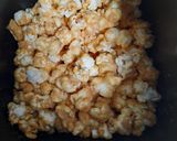 Foto langkah ke 4 dari resep Caramel Popcorn~Renyah Tahan Lama.