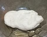 Foto langkah ke 6 dari resep Bakpao Gulung Isi Abon Kulit Pisang.