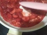 Selai Strawberry Homemade 2 Bahan
