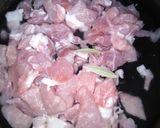Foto del paso 1 de la receta: Puerco con calabacitas y queso
