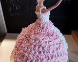 Barbie torta születésnapra 👧👸🎀🎉🎆🎂 recept fázis 9 fotója