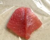 A picture of step 4 of ★Camellia  Rice ball Sushi★.