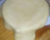 A picture of step 2 of How to use meat pie cutter.