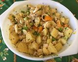 Une image de l'étape 15 de Salade marinée de pommes de terre au porc, oignons nouveaux et tomates orange.