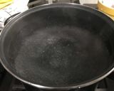 Foto del paso 1 de la receta: Fetuccini a la crema con tocino