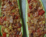 Foto del paso 4 de la receta: Calabacines rellenos de atún y bacon