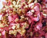 Foto del paso 2 de la receta: Ensalada rosa de manzana
