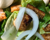 Foto del paso 4 de la receta: Tacos de lechuga con salmón marinado