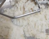 A picture of step 3 of Dahi wada for fast (Falhari dahi wada).
