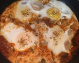 A picture of step 9 of Shakshuka.