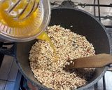 Foto del passaggio 2 della ricetta Risotto arancia, carota e rucola🍊🥕🥬