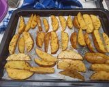 Foto langkah ke 4 dari resep Potato Wedges Simple No Ribet.