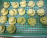 Foto langkah ke 10 dari resep Roti Canai (Roti Maryam).