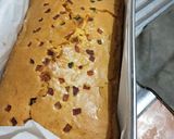 Foto langkah ke 5 dari resep 61. Yellow Shinny Brownies.