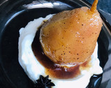 A picture of step 4 of Spiced Poached Pear.