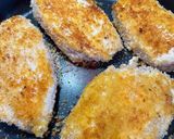 A picture of step 1 of Baked Chicken steak.