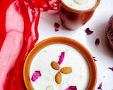 A picture of step 4 of Chaler Payesh / Bengali Kheer.