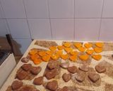 Foto del paso 9 de la receta: Galletitas corazón de chocolate y anaranjadas