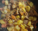 Foto del paso 4 de la receta: Guiso de magro de cerdo