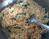 Foto langkah ke 1 dari resep Mie Ayam Geprek Bulat.